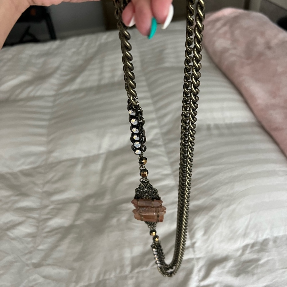 Statement necklace.